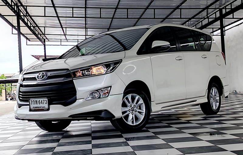 รถตู้มือสอง  TOYOTA INNOVA 2.8 Crysta G รถปี2018