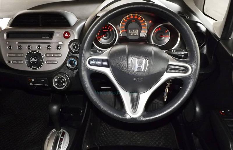 ขายรถเก๋งมือสอง-honda-ฮอนด้า-jazz-แจ๊ส-รถปี2009-รหัส72652-b92888b3.jpg ขายรถเก๋งมือสอง-honda-ฮอนด้า-jazz-แจ๊ส-รถปี2009-รหัส72652-b92888b3.jpg