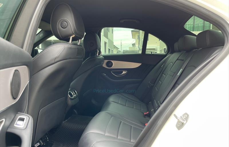 ขายรถเก๋งมือสอง-mercedes-benz-เมอร์เซเดสเบนซ์-c300-รถปี2021-รหัส72664-ee02418d.jpg ขายรถเก๋งมือสอง-mercedes-benz-เมอร์เซเดสเบนซ์-c300-รถปี2021-รหัส72664-ee02418d.jpg