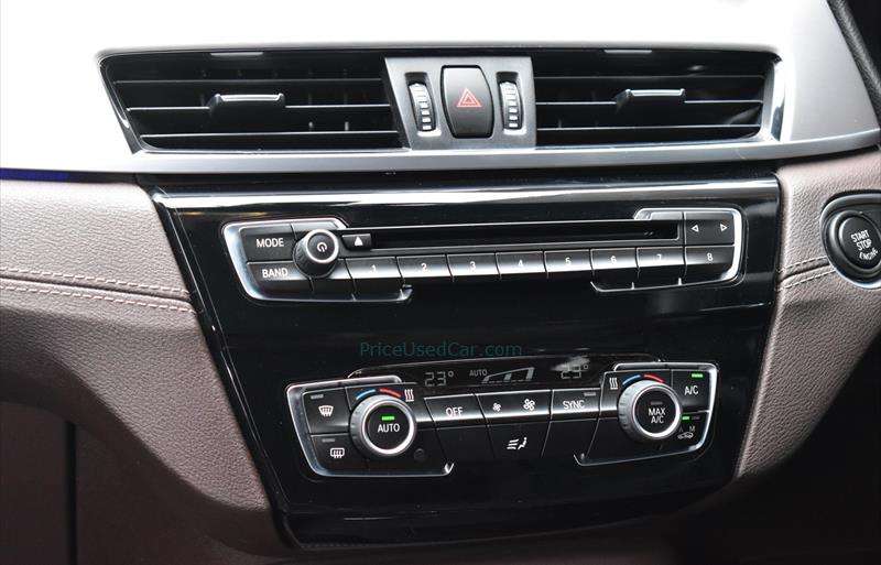 ขายรถ-suv-มือสอง-bmw-บีเอ็มดับบลิว-x1-เอ็กซ์1-รถปี2020-รหัส72693-915bb94a.jpg ขายรถ-suv-มือสอง-bmw-บีเอ็มดับบลิว-x1-เอ็กซ์1-รถปี2020-รหัส72693-915bb94a.jpg