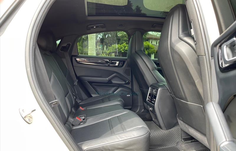 ขายรถ-suv-มือสอง-porsche-ปอร์เช่-cayenne-รถปี2021-รหัส72696-16c81ffd.jpg ขายรถ-suv-มือสอง-porsche-ปอร์เช่-cayenne-รถปี2021-รหัส72696-16c81ffd.jpg