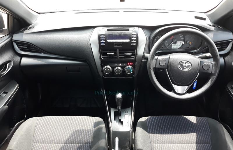 ขายรถเก๋งมือสอง-toyota-โตโยต้า-yaris-ยาริส-รถปี2021-รหัส72704-f390f416.jpg ขายรถเก๋งมือสอง-toyota-โตโยต้า-yaris-ยาริส-รถปี2021-รหัส72704-f390f416.jpg