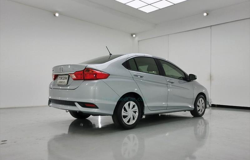 ขายรถเก๋งมือสอง-honda-ฮอนด้า-city-ซิตี้-รถปี2018-รหัส72736-026b3bc6.jpg ขายรถเก๋งมือสอง-honda-ฮอนด้า-city-ซิตี้-รถปี2018-รหัส72736-026b3bc6.jpg