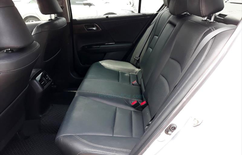 ขายรถเก๋งมือสอง-honda-ฮอนด้า-accord-แอคคอร์ด-รถปี2018-รหัส72744-98ff8f66.jpg ขายรถเก๋งมือสอง-honda-ฮอนด้า-accord-แอคคอร์ด-รถปี2018-รหัส72744-98ff8f66.jpg