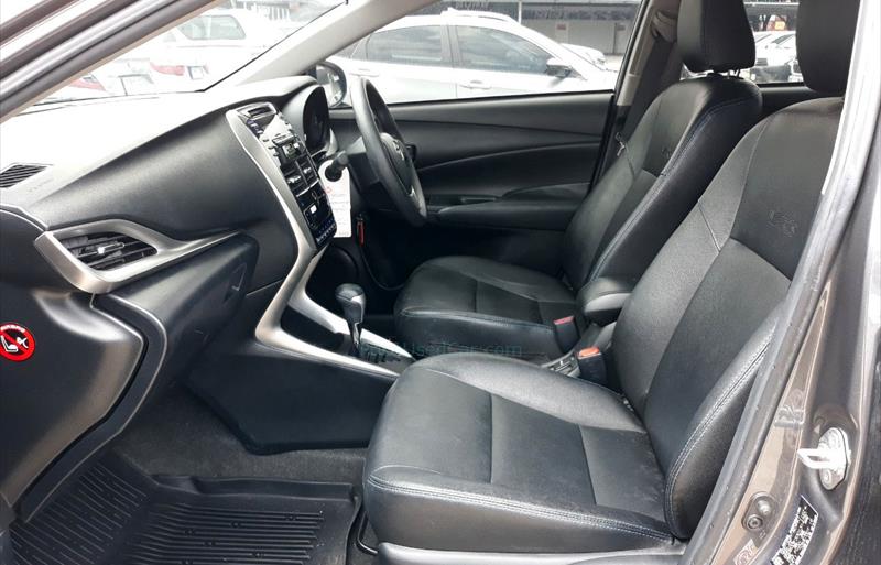 ขายรถเก๋งมือสอง-toyota-โตโยต้า-yaris-ativ-ยาริส-เอทิฟ-รถปี2020-รหัส72761-21b63619.jpg ขายรถเก๋งมือสอง-toyota-โตโยต้า-yaris-ativ-ยาริส-เอทิฟ-รถปี2020-รหัส72761-21b63619.jpg