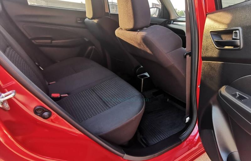 ขายรถเก๋งมือสอง-suzuki-ซูซูกิ-swift-สวิฟ-รถปี2022-รหัส72790-12ea2e2c.jpg ขายรถเก๋งมือสอง-suzuki-ซูซูกิ-swift-สวิฟ-รถปี2022-รหัส72790-12ea2e2c.jpg