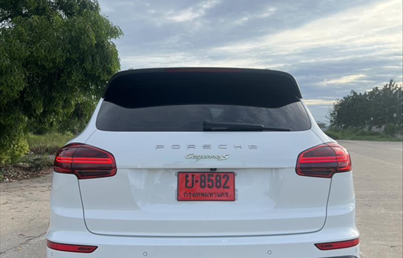 ขายรถ-suv-มือสอง-porsche-ปอร์เช่-cayenne-รถปี2015-รหัส72800-4d1e82ec.jpg ขายรถ-suv-มือสอง-porsche-ปอร์เช่-cayenne-รถปี2015-รหัส72800-4d1e82ec.jpg