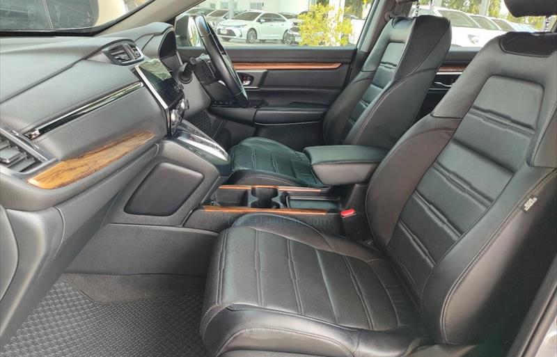 ขายรถ-suv-มือสอง-honda-ฮอนด้า-cr-v-ซีอาร์วี-รถปี2018-รหัส72842-cdbde26d.jpg ขายรถ-suv-มือสอง-honda-ฮอนด้า-cr-v-ซีอาร์วี-รถปี2018-รหัส72842-cdbde26d.jpg