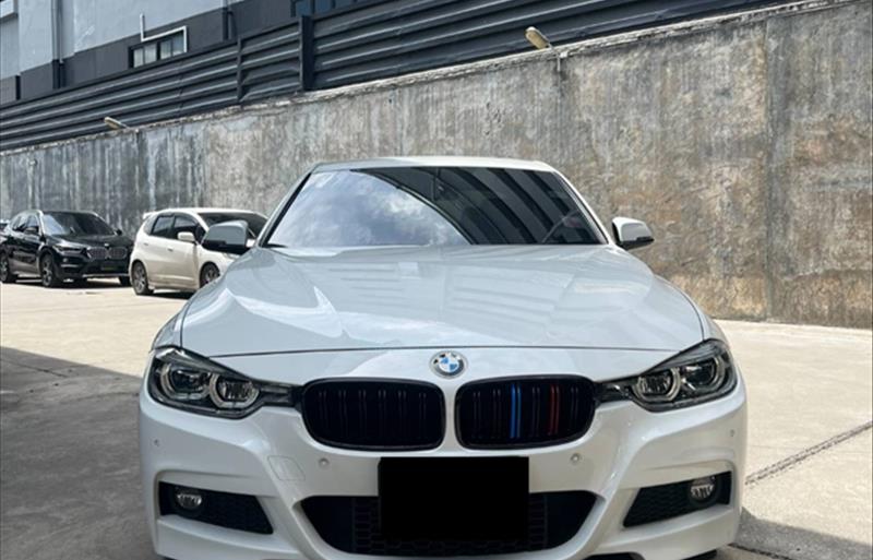 ขายรถเก๋งมือสอง-bmw-บีเอ็มดับบลิว-320d-สามสองศูนย์ดี-รถปี2018-รหัส72877-7b52c38e.jpg ขายรถเก๋งมือสอง-bmw-บีเอ็มดับบลิว-320d-สามสองศูนย์ดี-รถปี2018-รหัส72877-7b52c38e.jpg