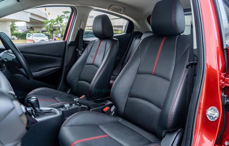 ขายรถเก๋งมือสอง-mazda-มาสด้า-2-สอง-รถปี2016-รหัส72905-0c2fcb79.jpg ขายรถเก๋งมือสอง-mazda-มาสด้า-2-สอง-รถปี2016-รหัส72905-0c2fcb79.jpg