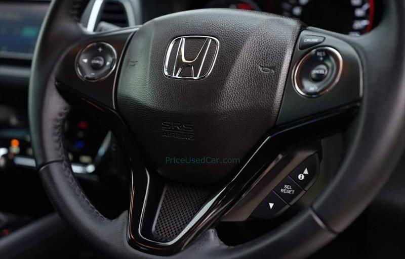 ขายรถ-suv-มือสอง-honda-ฮอนด้า-hr-v-เอชอาร์วี-รถปี2019-รหัส72907-20f8a1fe.jpg ขายรถ-suv-มือสอง-honda-ฮอนด้า-hr-v-เอชอาร์วี-รถปี2019-รหัส72907-20f8a1fe.jpg