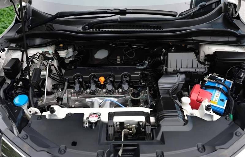 ขายรถ-suv-มือสอง-honda-ฮอนด้า-hr-v-เอชอาร์วี-รถปี2019-รหัส72907-8815567c.jpg ขายรถ-suv-มือสอง-honda-ฮอนด้า-hr-v-เอชอาร์วี-รถปี2019-รหัส72907-8815567c.jpg