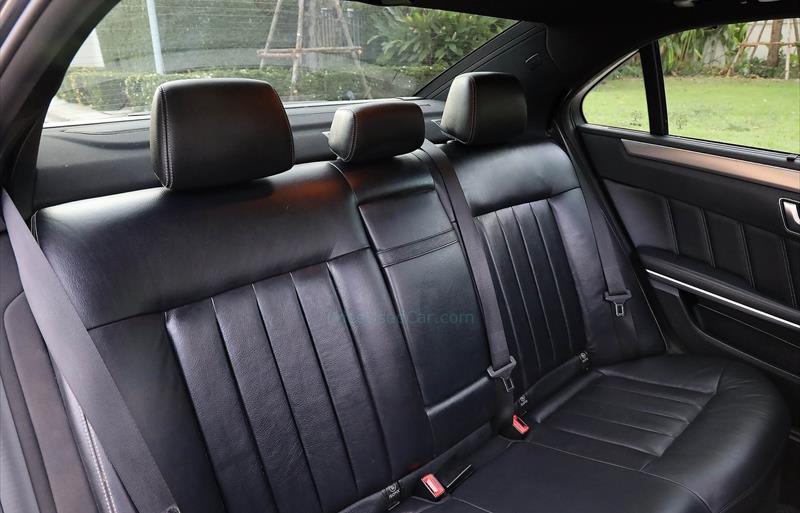 ขายรถเก๋งมือสอง-mercedes-benz-เมอร์เซเดสเบนซ์-e300-อีสามศูนย์ศูนย์-รถปี2015-รหัส72956-39cb3d72.jpg ขายรถเก๋งมือสอง-mercedes-benz-เมอร์เซเดสเบนซ์-e300-อีสามศูนย์ศูนย์-รถปี2015-รหัส72956-39cb3d72.jpg