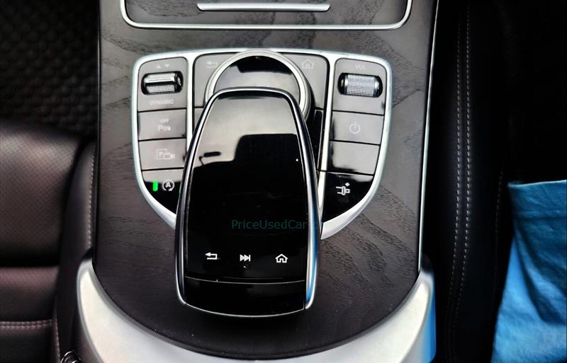 ขายรถเก๋งมือสอง-mercedes-benz-เมอร์เซเดสเบนซ์-c250-ซีสองห้าศูนย์-รถปี2020-รหัส72983-64573661.jpg ขายรถเก๋งมือสอง-mercedes-benz-เมอร์เซเดสเบนซ์-c250-ซีสองห้าศูนย์-รถปี2020-รหัส72983-64573661.jpg