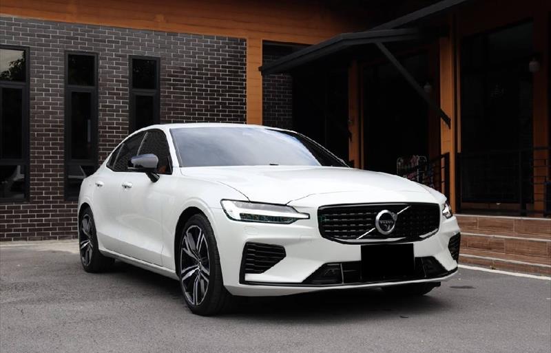 รถเก๋งมือสอง VOLVO S60 รถปี 2020