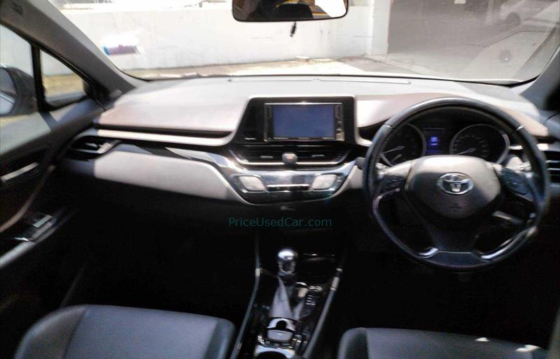 ขายรถเก๋งมือสอง-toyota-โตโยต้า-chr-ซีเอชอาร์-รถปี2018-รหัส73022-94371584.jpg ขายรถเก๋งมือสอง-toyota-โตโยต้า-chr-ซีเอชอาร์-รถปี2018-รหัส73022-94371584.jpg