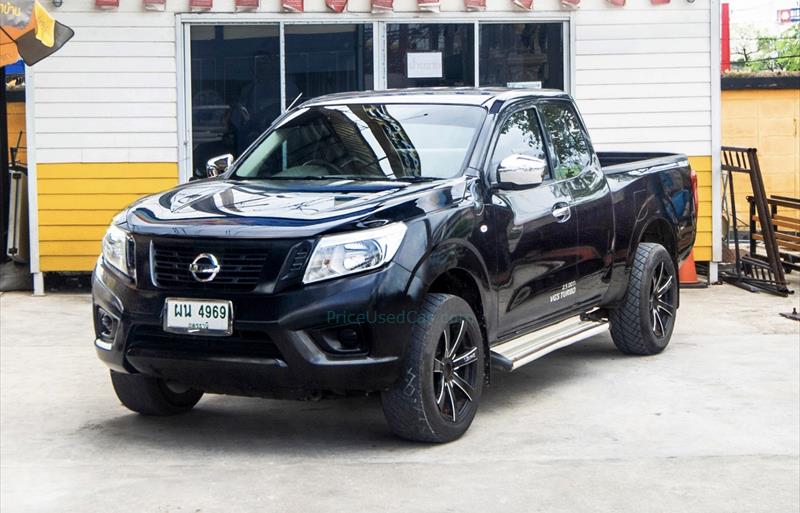 ขายรถกระบะมือสอง nissan np-300-navara รถปี2018 รหัส 73066 รูปที่2