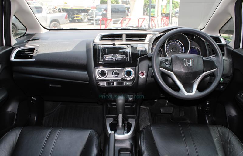 ขายรถเก๋งมือสอง honda jazz รถปี2018 รหัส 73069 รูปที่9