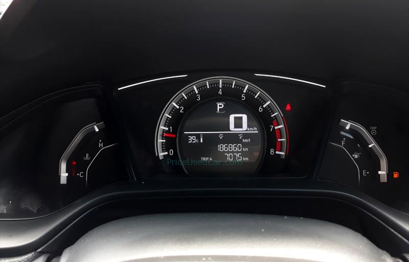 ขายรถเก๋งมือสอง-honda-ฮอนด้า-civic-ซีวิค-รถปี2019-รหัส73076-2652a1b8.jpg ขายรถเก๋งมือสอง-honda-ฮอนด้า-civic-ซีวิค-รถปี2019-รหัส73076-2652a1b8.jpg