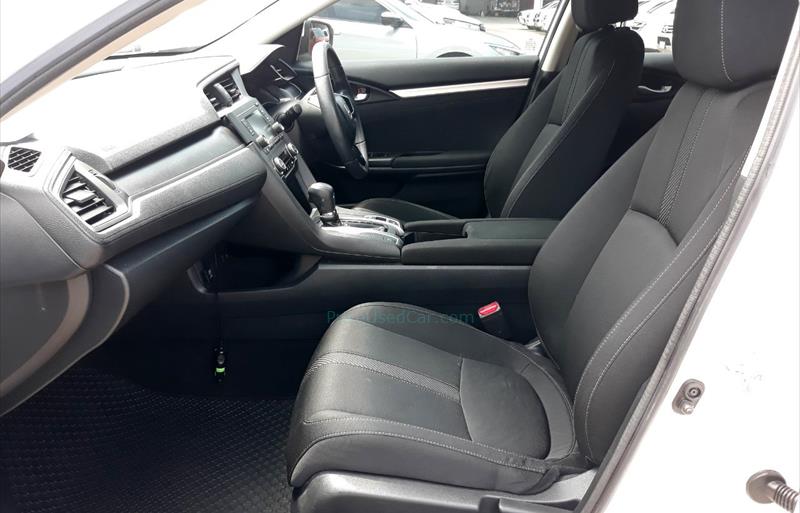 ขายรถเก๋งมือสอง-honda-ฮอนด้า-civic-ซีวิค-รถปี2019-รหัส73076-6e1ca7d1.jpg ขายรถเก๋งมือสอง-honda-ฮอนด้า-civic-ซีวิค-รถปี2019-รหัส73076-6e1ca7d1.jpg