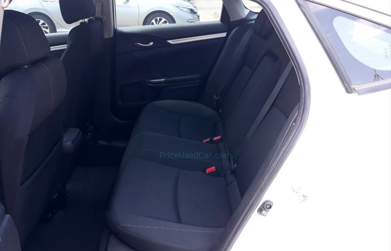 ขายรถเก๋งมือสอง-honda-ฮอนด้า-civic-ซีวิค-รถปี2019-รหัส73076-8b09b305.jpg ขายรถเก๋งมือสอง-honda-ฮอนด้า-civic-ซีวิค-รถปี2019-รหัส73076-8b09b305.jpg