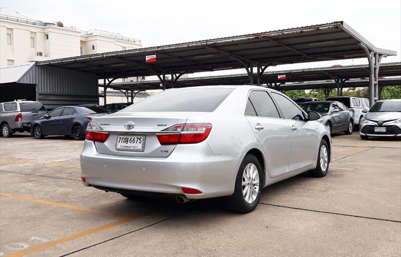 ขายรถเก๋งมือสอง toyota camry รถปี2018 รหัส 73111 รูปที่5