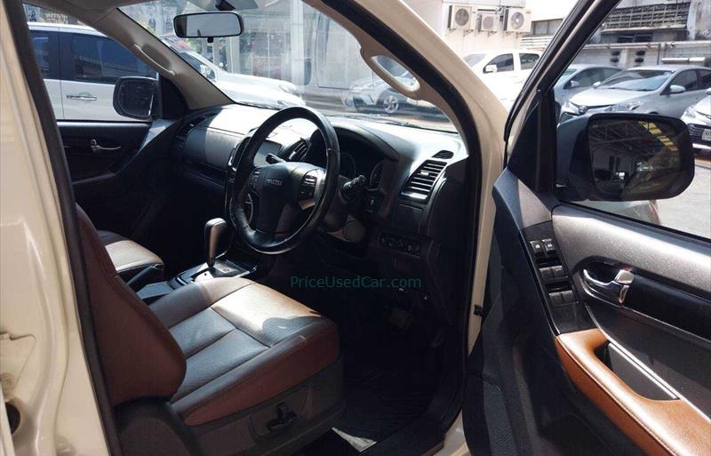 ขายรถกระบะมือสอง isuzu d-max รถปี2018 รหัส 73112 รูปที่8