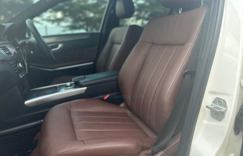 ขายรถเก๋งมือสอง-mercedes-benz-เมอร์เซเดสเบนซ์-e200-อีสองศูนย์ศูนย์-รถปี2014-รหัส73117-5cd0e4a4.jpg ขายรถเก๋งมือสอง-mercedes-benz-เมอร์เซเดสเบนซ์-e200-อีสองศูนย์ศูนย์-รถปี2014-รหัส73117-5cd0e4a4.jpg
