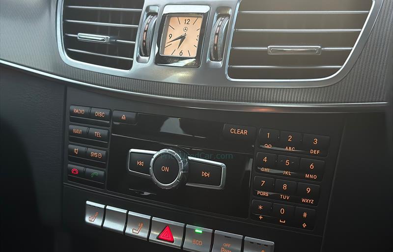 ขายรถเก๋งมือสอง-mercedes-benz-เมอร์เซเดสเบนซ์-e200-อีสองศูนย์ศูนย์-รถปี2014-รหัส73117-bad86ec9.jpg ขายรถเก๋งมือสอง-mercedes-benz-เมอร์เซเดสเบนซ์-e200-อีสองศูนย์ศูนย์-รถปี2014-รหัส73117-bad86ec9.jpg