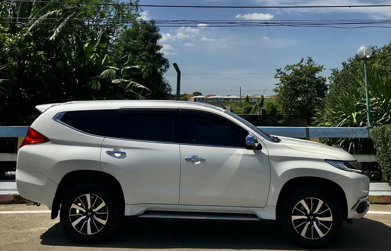 ขายรถ-suv-มือสอง-mitsubishi-มิตซูบิชิ-pajero-sport-ปาเจโร่-สปอร์ต-รถปี2015-รหัส73153-4f7c0ea4.jpg ขายรถ-suv-มือสอง-mitsubishi-มิตซูบิชิ-pajero-sport-ปาเจโร่-สปอร์ต-รถปี2015-รหัส73153-4f7c0ea4.jpg