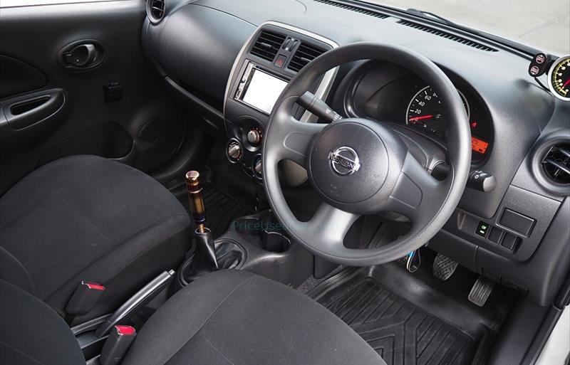 ขายรถเก๋งมือสอง-nissan-นิสสัน-march-มาร์ช-รถปี2017-รหัส73159-a2ee7f36.jpg ขายรถเก๋งมือสอง-nissan-นิสสัน-march-มาร์ช-รถปี2017-รหัส73159-a2ee7f36.jpg