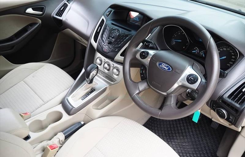 ขายรถเก๋งมือสอง-ford-ฟอร์ด-focus-โฟกัส-รถปี2012-รหัส73186-95d279f6.jpg ขายรถเก๋งมือสอง-ford-ฟอร์ด-focus-โฟกัส-รถปี2012-รหัส73186-95d279f6.jpg