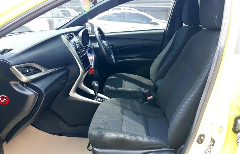ขายรถเก๋งมือสอง-toyota-โตโยต้า-yaris-ยาริส-รถปี2017-รหัส73188-1f6d2cfe.jpg ขายรถเก๋งมือสอง-toyota-โตโยต้า-yaris-ยาริส-รถปี2017-รหัส73188-1f6d2cfe.jpg