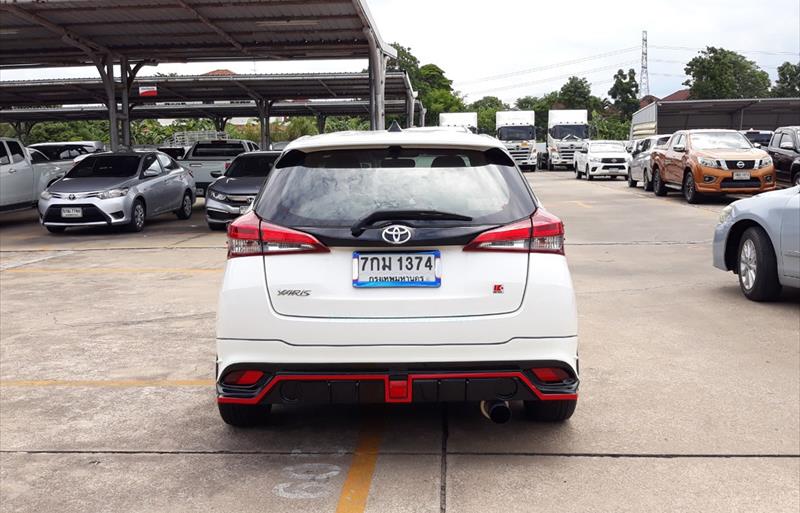 ขายรถเก๋งมือสอง-toyota-โตโยต้า-yaris-ยาริส-รถปี2018-รหัส73201-77d6cf5d.jpg ขายรถเก๋งมือสอง-toyota-โตโยต้า-yaris-ยาริส-รถปี2018-รหัส73201-77d6cf5d.jpg