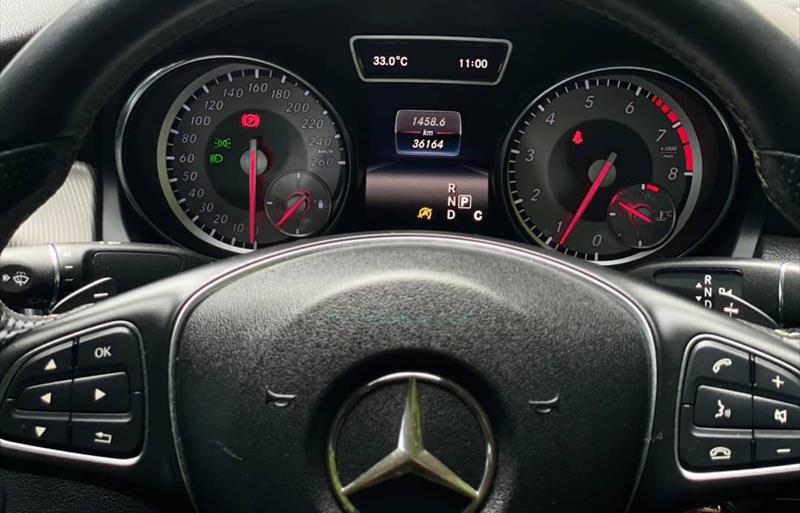 ขายรถเก๋งมือสอง-mercedes-benz-เมอร์เซเดสเบนซ์-cla200-รถปี2017-รหัส73214-11e4331f.jpg ขายรถเก๋งมือสอง-mercedes-benz-เมอร์เซเดสเบนซ์-cla200-รถปี2017-รหัส73214-11e4331f.jpg