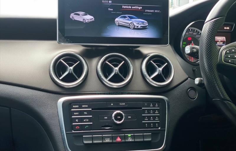 ขายรถเก๋งมือสอง-mercedes-benz-เมอร์เซเดสเบนซ์-cla200-รถปี2017-รหัส73214-95252914.jpg ขายรถเก๋งมือสอง-mercedes-benz-เมอร์เซเดสเบนซ์-cla200-รถปี2017-รหัส73214-95252914.jpg
