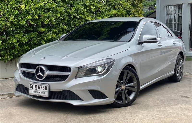 รถเก๋งมือสอง MERCEDES BENZ CLA200 รถปี 2017