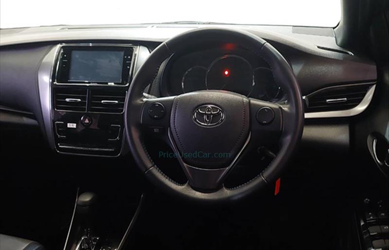 ขายรถเก๋งมือสอง-toyota-โตโยต้า-yaris-ยาริส-รถปี2022-รหัส73221-4a03b8b7.jpg ขายรถเก๋งมือสอง-toyota-โตโยต้า-yaris-ยาริส-รถปี2022-รหัส73221-4a03b8b7.jpg