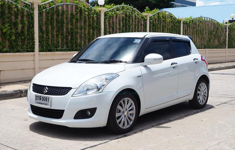 รถเก๋งมือสอง SUZUKI SWIFT รถปี 2013
