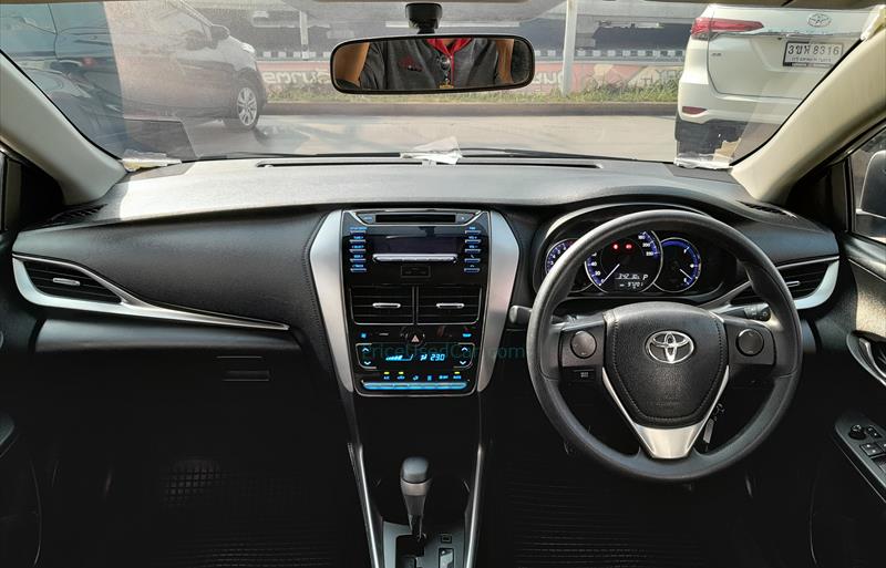 ขายรถเก๋งมือสอง toyota yaris-ativ รถปี2019 รหัส 73224 รูปที่9