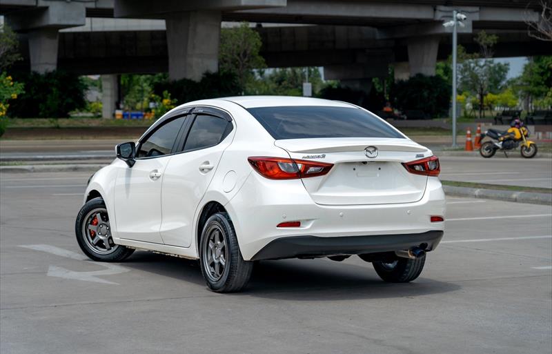 ขายรถเก๋งมือสอง mazda 2 รถปี2017 รหัส 73230 รูปที่2