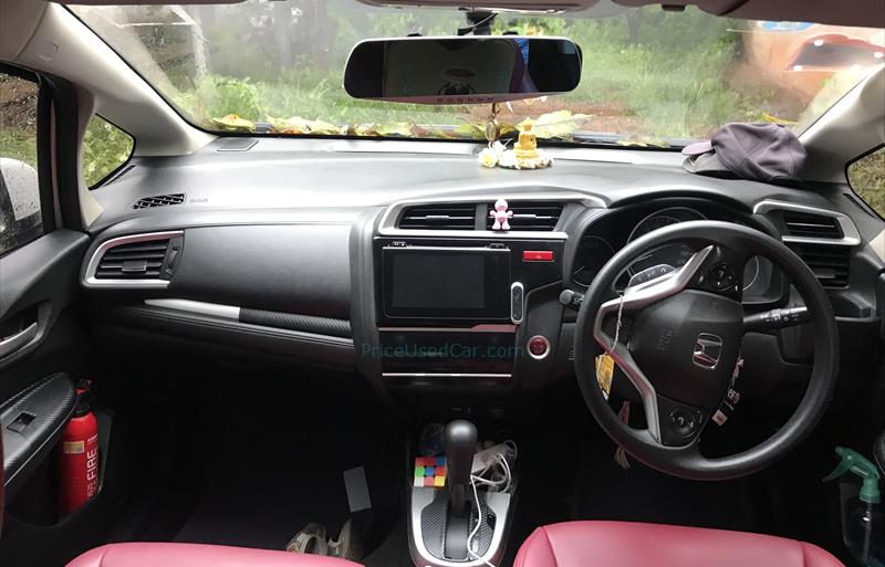 ขายรถเก๋งมือสอง-honda-ฮอนด้า-jazz-แจ๊ส-รถปี2014-รหัส73249-98c0ac94.jpg ขายรถเก๋งมือสอง-honda-ฮอนด้า-jazz-แจ๊ส-รถปี2014-รหัส73249-98c0ac94.jpg