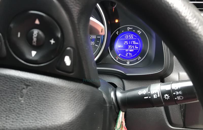 ขายรถเก๋งมือสอง-honda-ฮอนด้า-jazz-แจ๊ส-รถปี2014-รหัส73249-f9ab97e1.jpg ขายรถเก๋งมือสอง-honda-ฮอนด้า-jazz-แจ๊ส-รถปี2014-รหัส73249-f9ab97e1.jpg