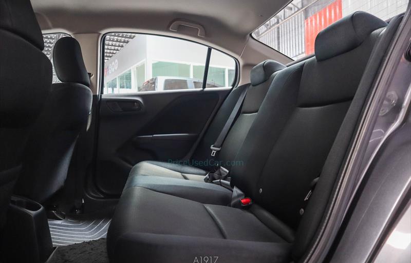 ขายรถเก๋งมือสอง-honda-ฮอนด้า-city-ซิตี้-รถปี2018-รหัส73257-0b8cdd95.jpg ขายรถเก๋งมือสอง-honda-ฮอนด้า-city-ซิตี้-รถปี2018-รหัส73257-0b8cdd95.jpg