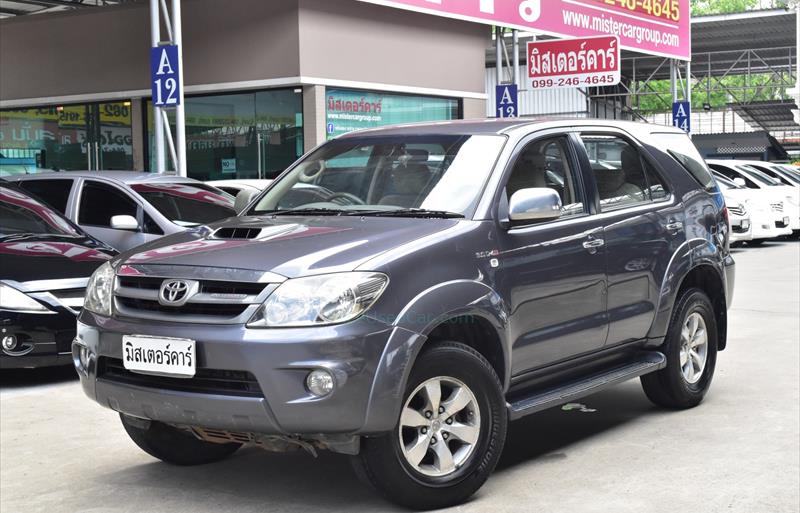 รถอเนกประสงค์มือสอง TOYOTA FORTUNER รถปี 2005