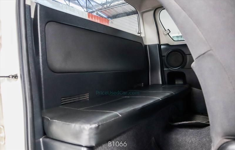ขายรถกระบะมือสอง-toyota-โตโยต้า-hilux-revo-ไฮลักซ์-รีโว-รถปี2018-รหัส73282-c38b4628.jpg ขายรถกระบะมือสอง-toyota-โตโยต้า-hilux-revo-ไฮลักซ์-รีโว-รถปี2018-รหัส73282-c38b4628.jpg