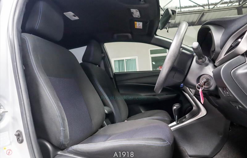 ขายรถเก๋งมือสอง-toyota-โตโยต้า-yaris-ยาริส-รถปี2018-รหัส73287-7f6cabc2.jpg ขายรถเก๋งมือสอง-toyota-โตโยต้า-yaris-ยาริส-รถปี2018-รหัส73287-7f6cabc2.jpg
