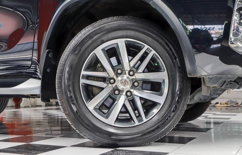 ขายรถ-suv-มือสอง-toyota-โตโยต้า-fortuner-ฟอร์จูนเนอร์-รถปี2018-รหัส73289-b1c14cf0.jpg ขายรถ-suv-มือสอง-toyota-โตโยต้า-fortuner-ฟอร์จูนเนอร์-รถปี2018-รหัส73289-b1c14cf0.jpg