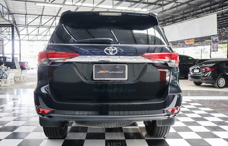 ขายรถอเนกประสงค์มือสอง toyota fortuner รถปี2018 รหัส 73289 รูปที่3