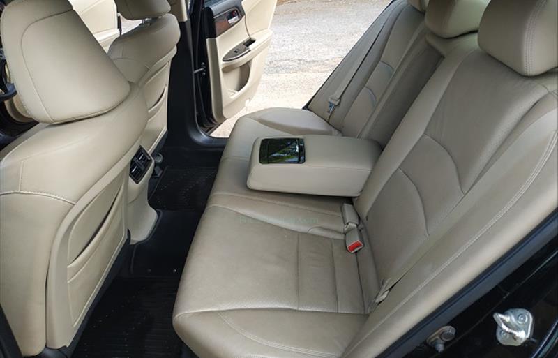ขายรถเก๋งมือสอง-honda-ฮอนด้า-accord-แอคคอร์ด-รถปี2013-รหัส73294-04d6439c.jpg ขายรถเก๋งมือสอง-honda-ฮอนด้า-accord-แอคคอร์ด-รถปี2013-รหัส73294-04d6439c.jpg